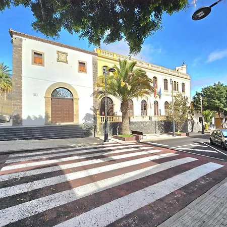 Апартаменти Adeje